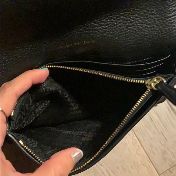 Stuart Weitzman wallet on chain - Picture 8 of 15
